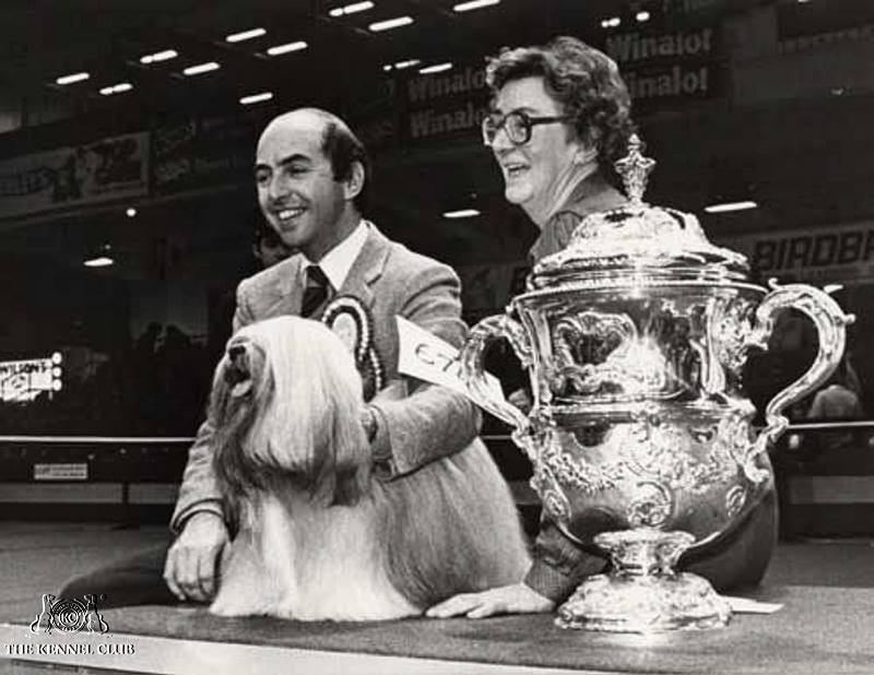 Jean Blyth winning best in show at Crufts